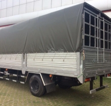 Bán xe tải Mitsubishi Fuso 4,5 tấn canter7.5 tặng điều hòa