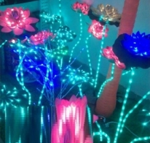 Hoa sen trang trí noel