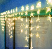 rèm led ngôi sao màu vàng