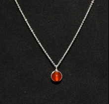 Dây chuyền mặt đá