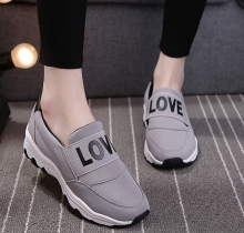 giày-dép nữ thời trang, sành điệu, cá tính